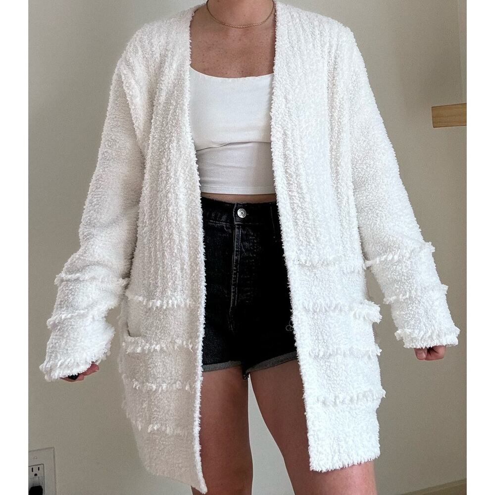 Barefoot Dreams Cozy Chic Boardwalk Fringe Cardigan in Pearl. Extra large